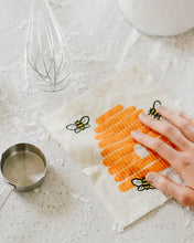 Load image into Gallery viewer, Bees Swedish Dishcloth